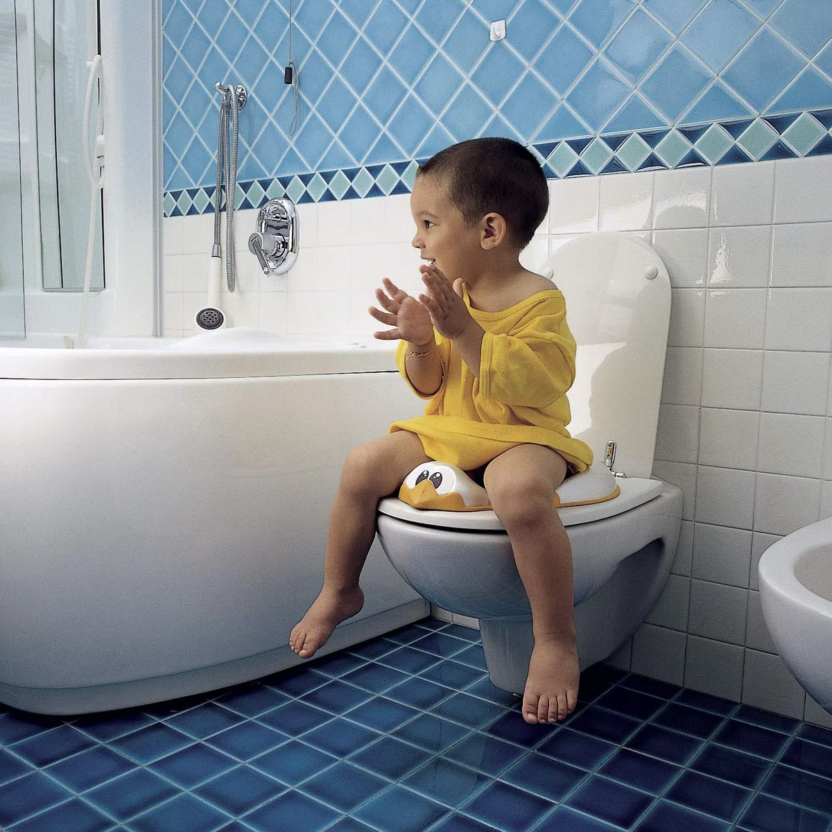 OKBABY Ducka - Riduttore per WC con Bordo Antiscivolo - Bianco, 0.36 kilograms, 1 unità, 1