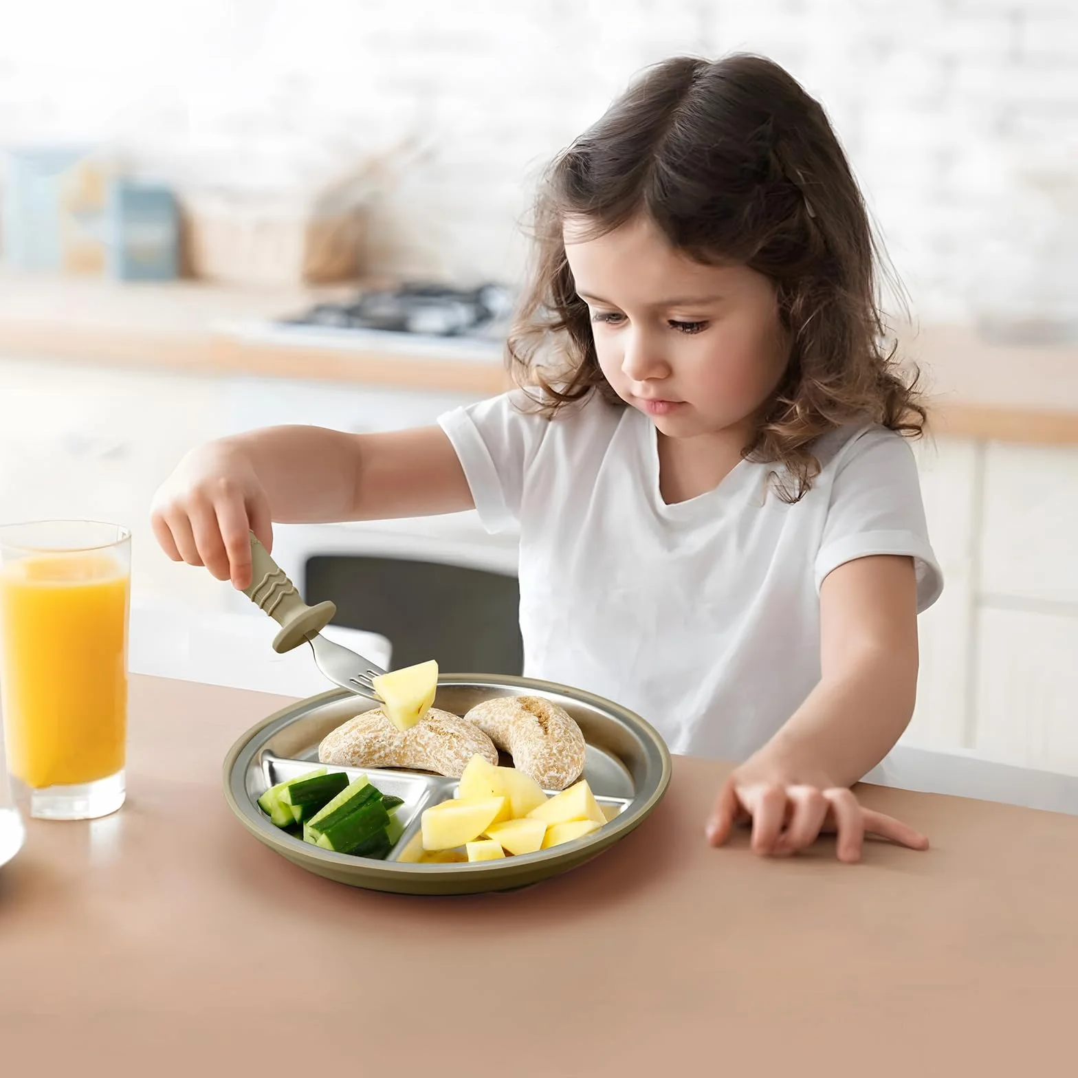 PandaEar Set da 3 Piatti in Acciaio Inossidabile per Bambini con Suzione, Piatti Divisi per Bambini per lo Svezzamento Autonomo, Set di Alimentazione Antiscivolo (Blu/Verde/Marrone)