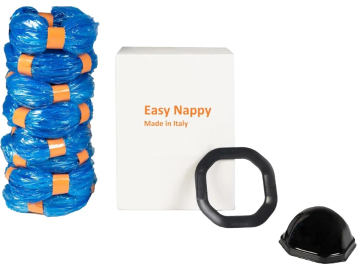 Easy Nappy 8 Ricariche Mangiapannolini (Compatibile con Angelcare-Dress Up) Compreso di Ghiera per il Riutilizzo del Cestello Contenitore e Sfera per la Facile Ricarica