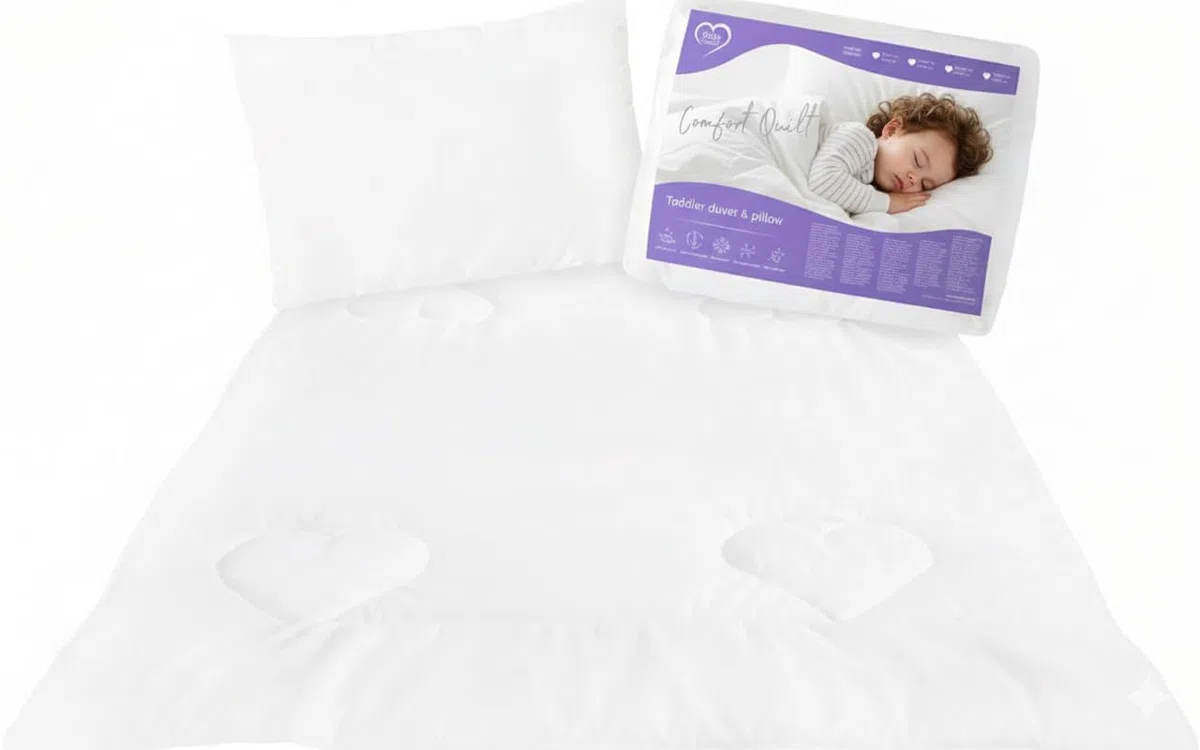 Baby Comfort - Piumino anallergico da 4,5 tog, 120 x 90 cm, con cuscino, per culla (12 mesi+)