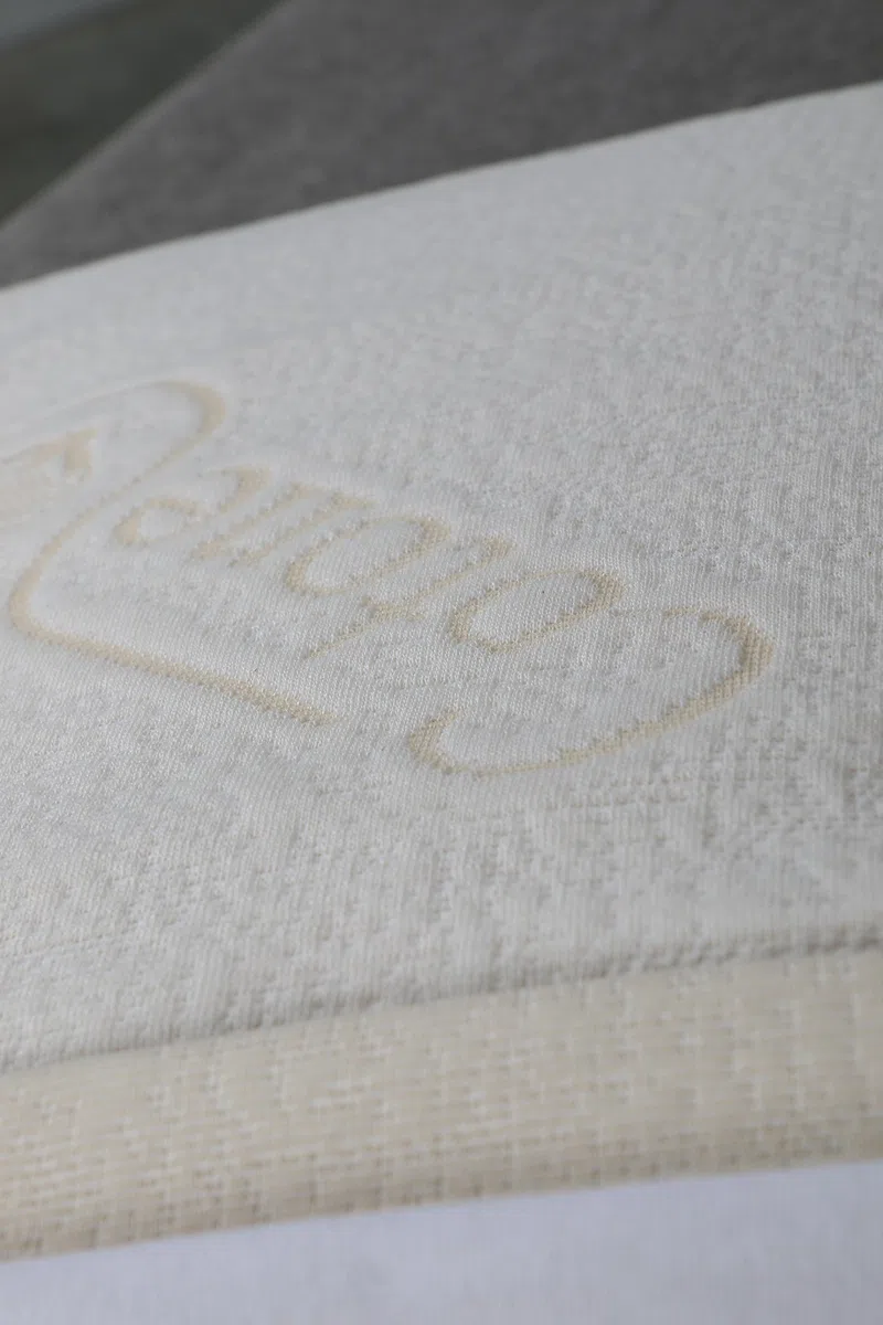 Evergreenweb - Cuscino in Memory Foam per Bambini 30x50 Alto 4 cm, Guanciale Baby per Culla o Lettino Doppia Fodera in Cotone 100% Sfoderabile e Lavabile Tessuto Traspirante Antibatterico Anallergico