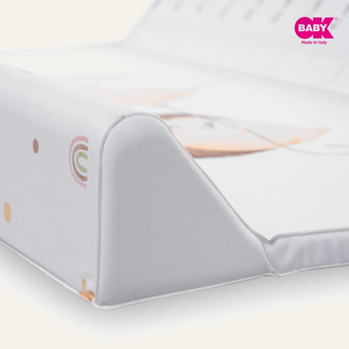 OKBABY Fluffy - Materassino Fasciatoio Soffice e Sicuro con Sponde Laterali, Facile da Pulire, Compatibile con Fasciatoio Woody - 80x50 cm - Bianco