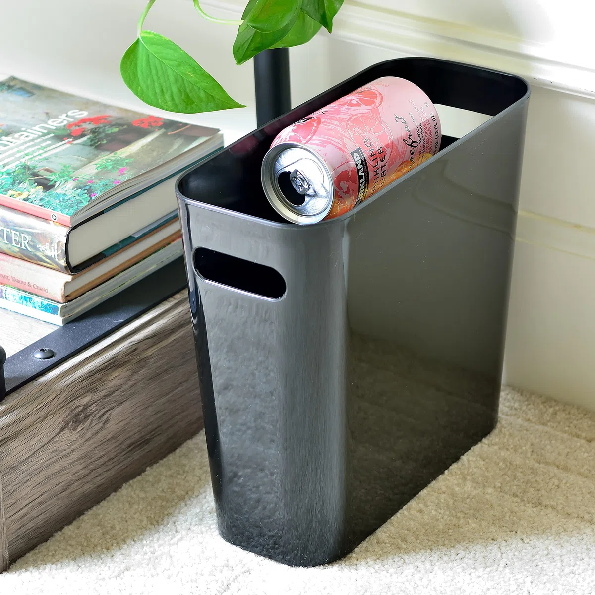 Youngever 5.5L Cestino Sottile Può, Cestino dei Rifiuti di Plastica (Nero)